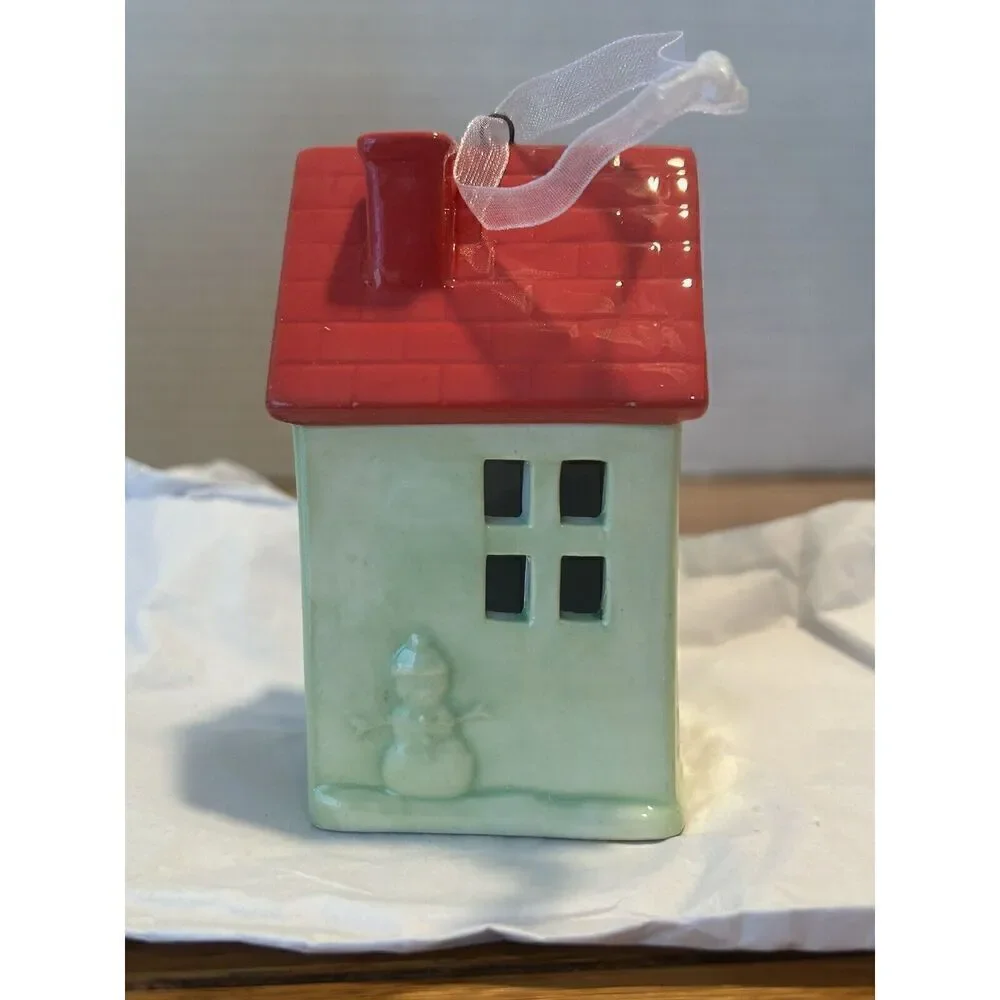 2018 Hallmark Keepsake Christmas Ornament New Home House Ceramic Lights Up